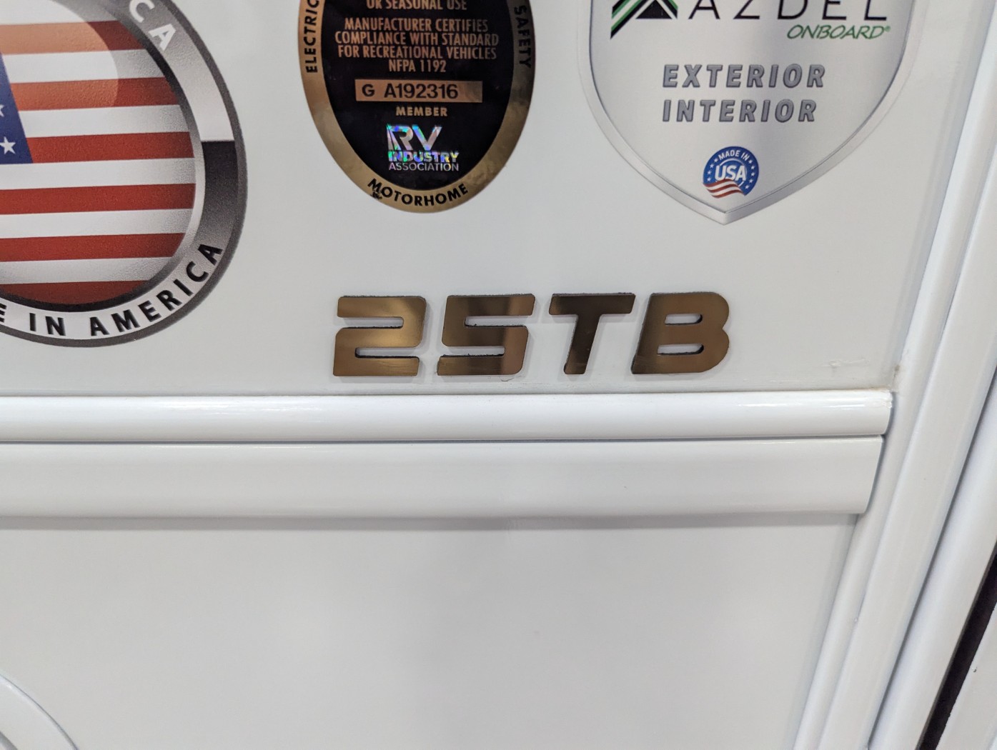 2026 Coachmen Euro 25TB - Image 6