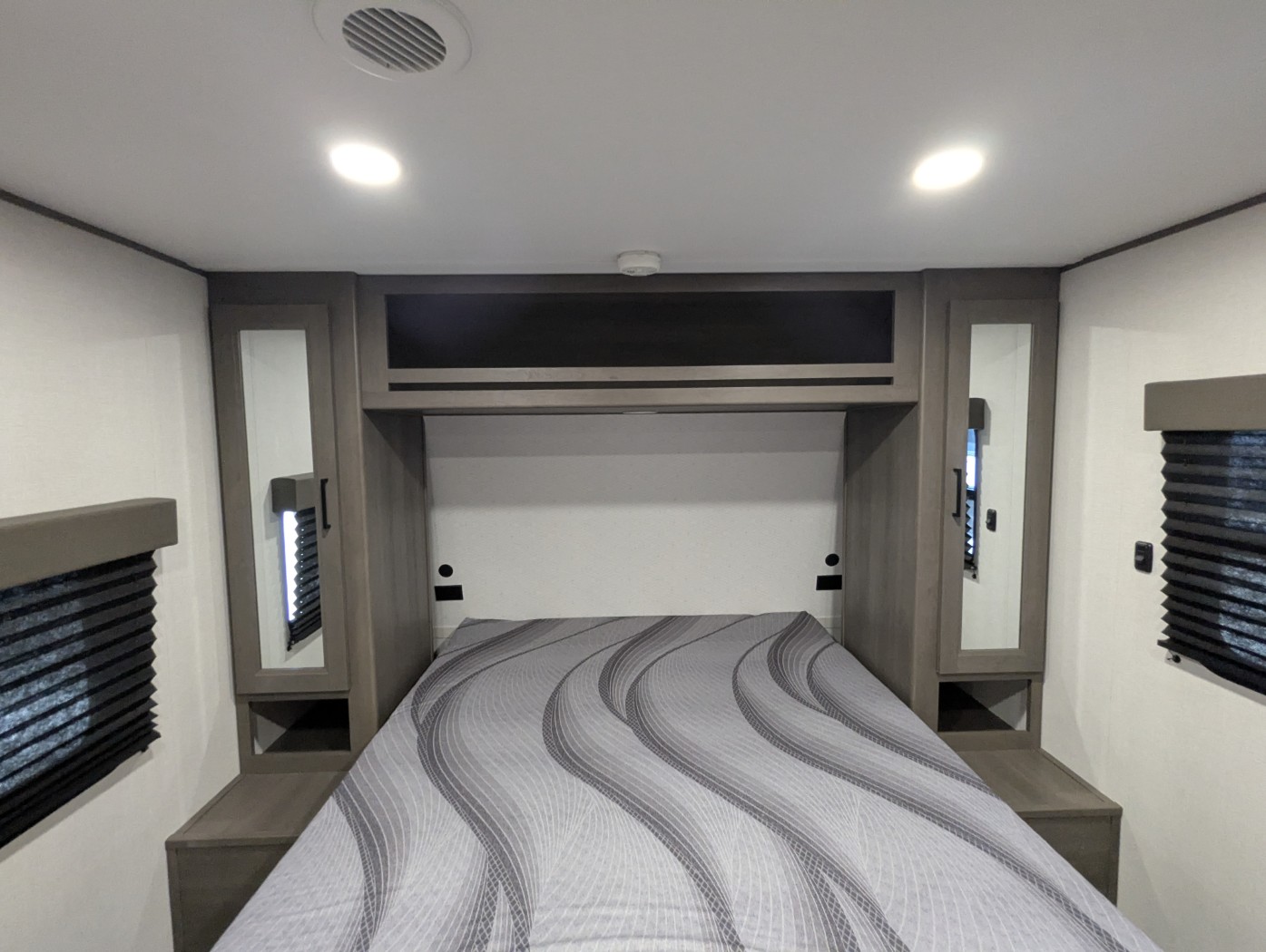 2026 Grand Design Transcend XPLOR 23BHX - Image 32