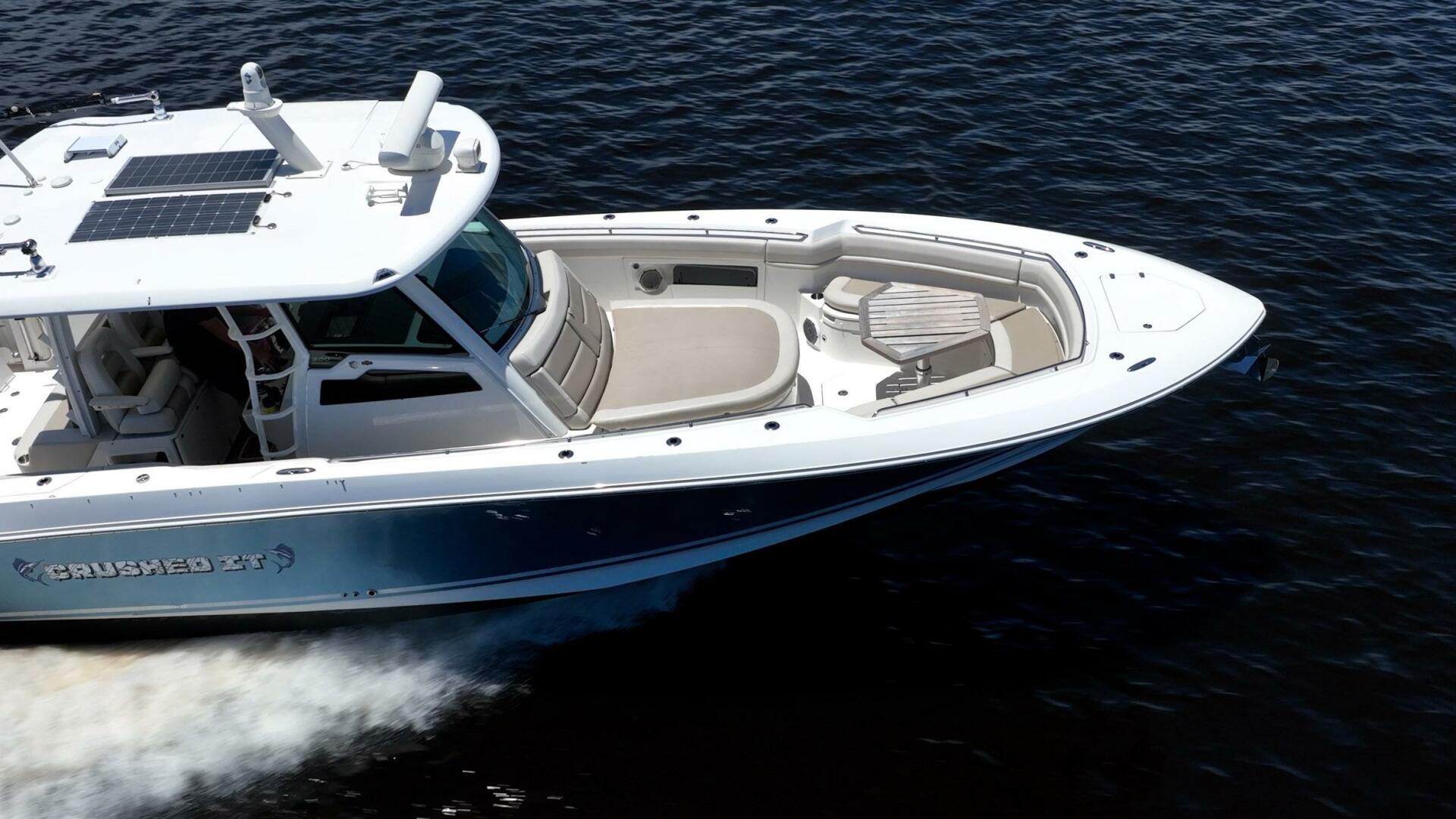 2018 Boston Whaler 380 Outrage - Image 8