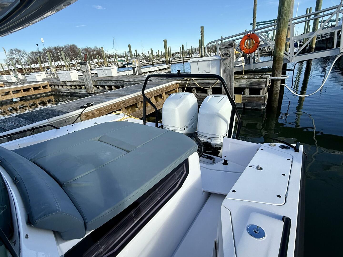 2023 Axopar 37 Cross Cabin - Image 21