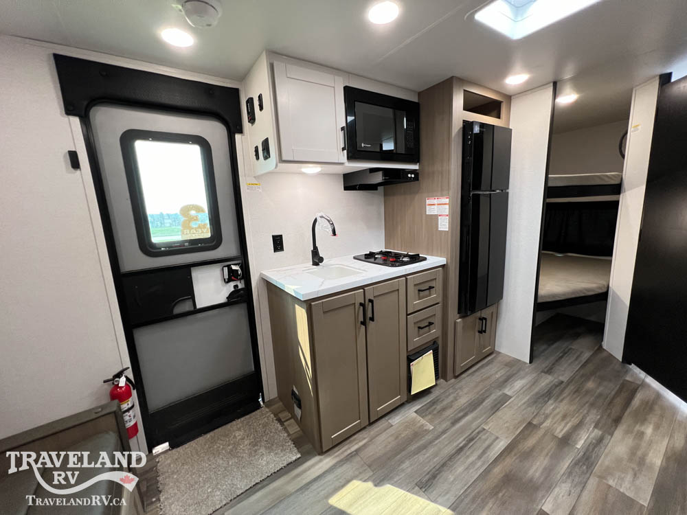 2027 Highland Ridge Colt 18MBS - Image 15