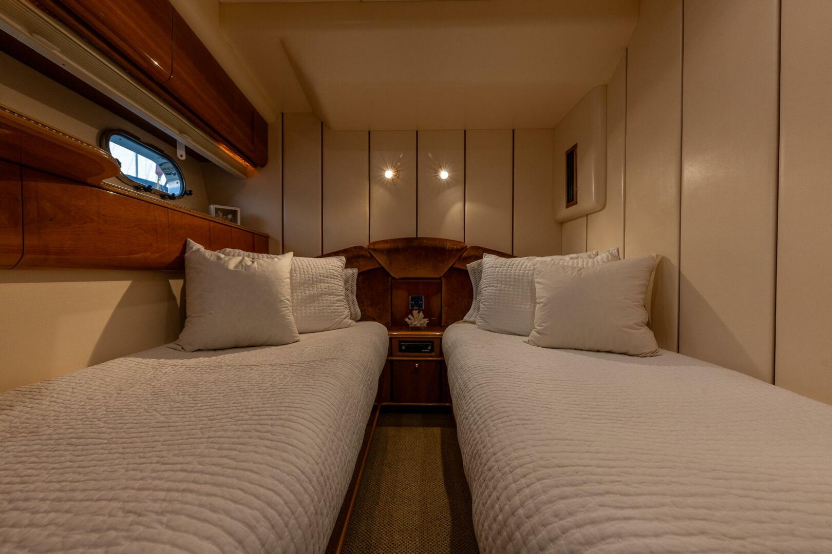 2002 Viking Princess 72 Princess Yacht - Image 58