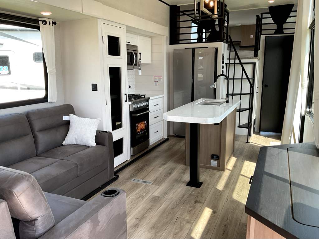 2026 JAYCO JAY FLIGHT BUNGALOW JAYLOFT - Image 21