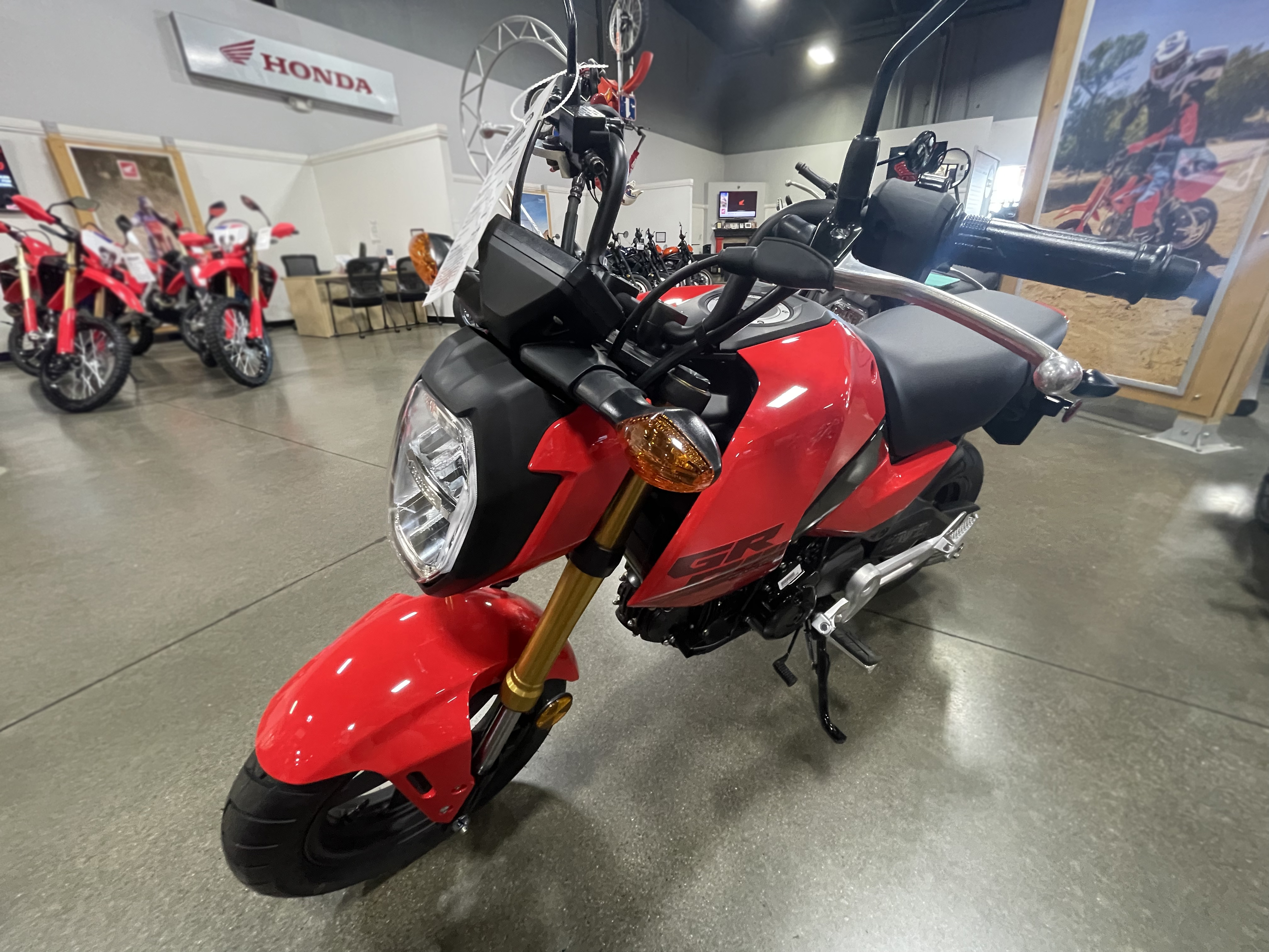 2026 Honda Grom - Image 4