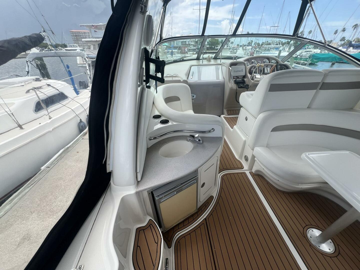 2003 Sea Ray 320 Sundancer - Image 25