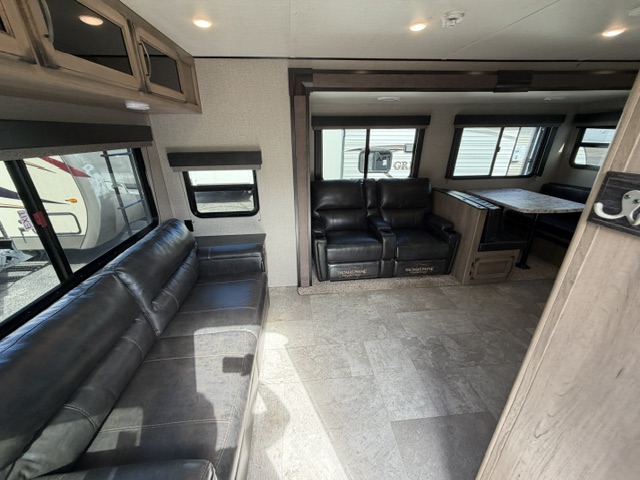 2019 Grand Design Transcend 26RLS - Image 11