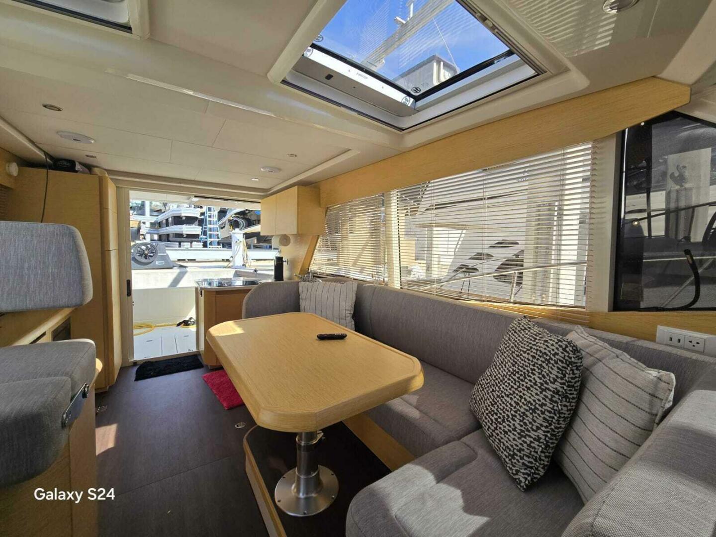 2020 Greenline 39 E-Drive - Image 20