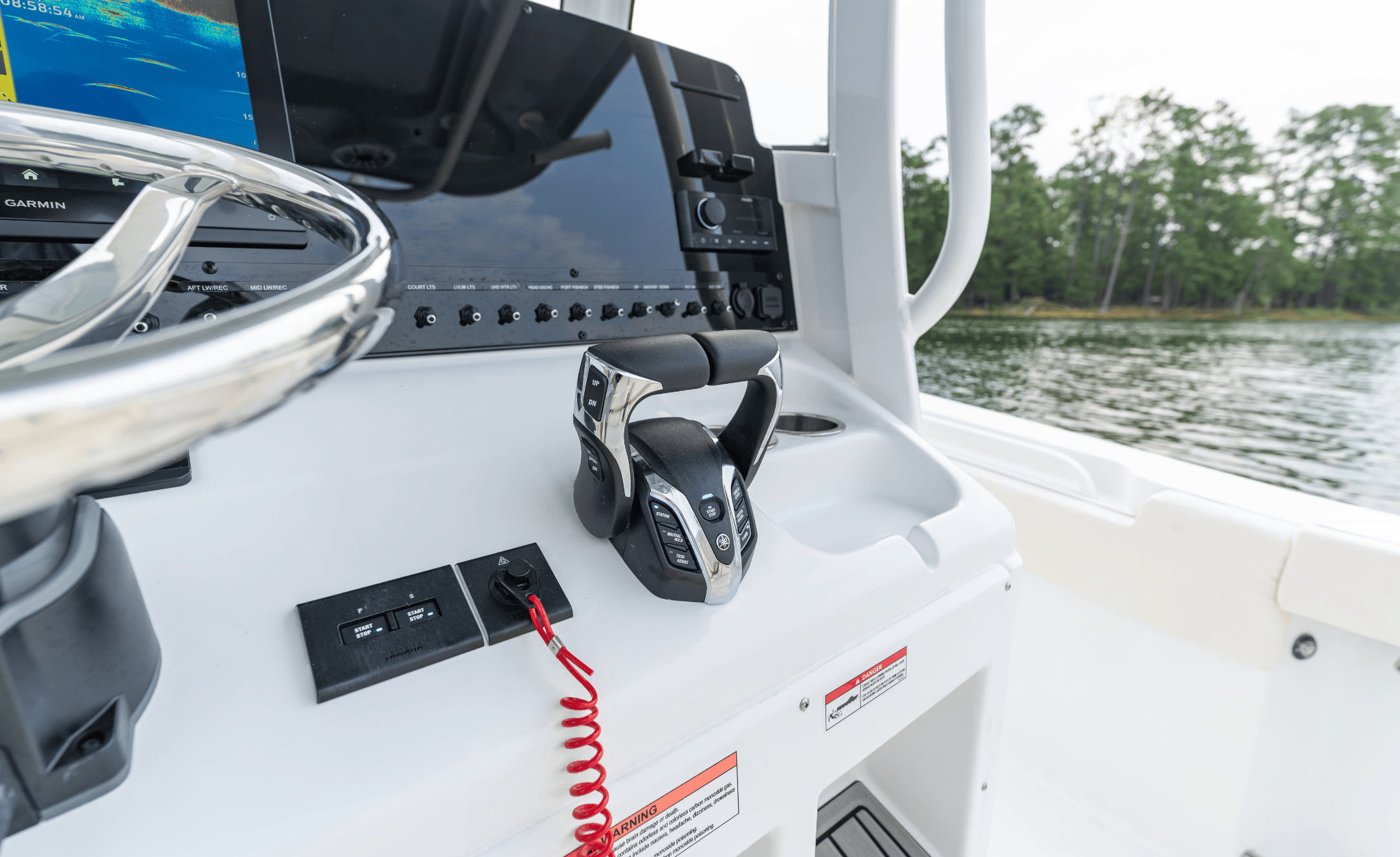 2027 SEA HUNT ULTRA 265SL - Image 35
