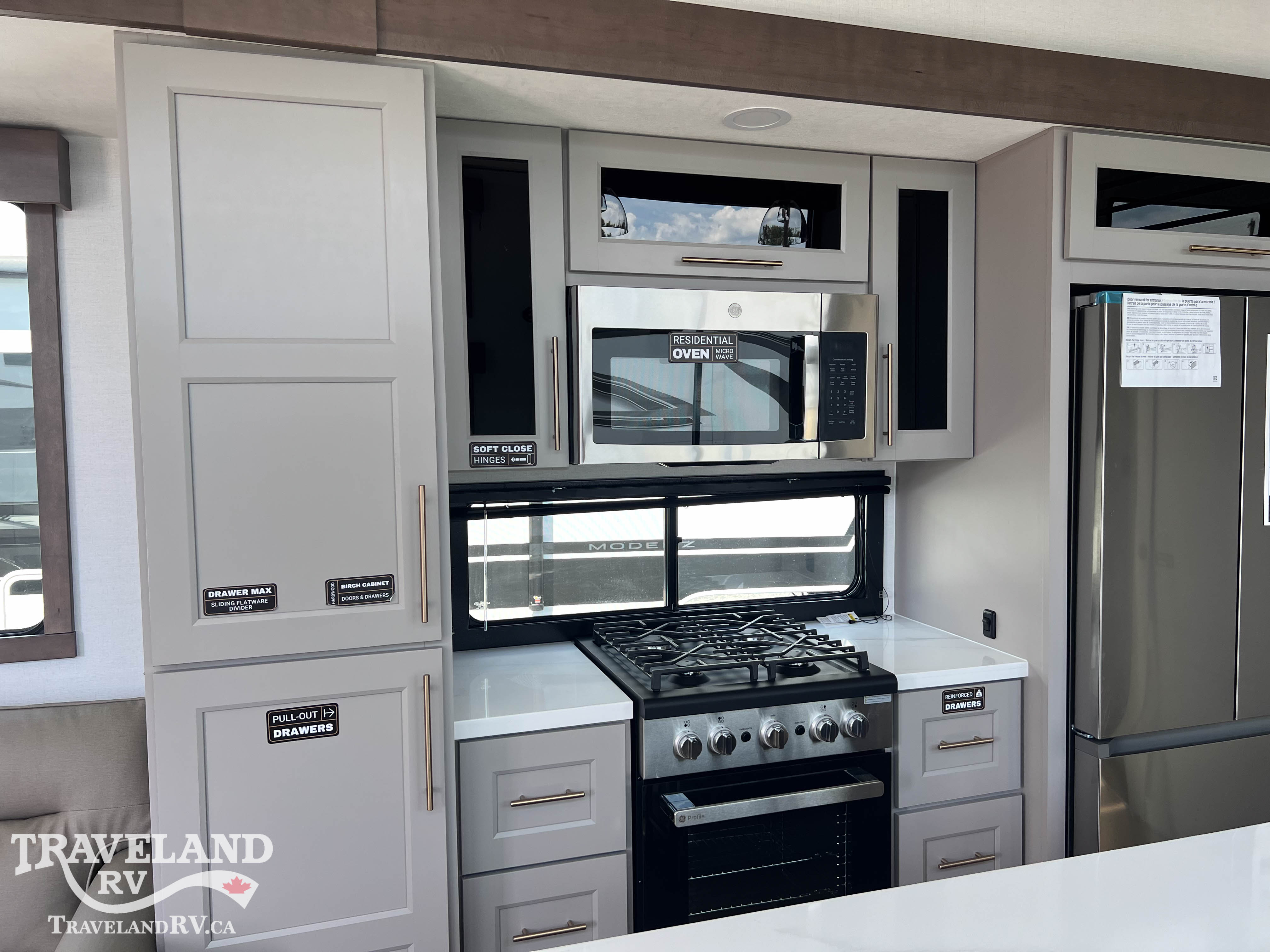 2026 Alliance RV Benchmark 44LFT - Image 21