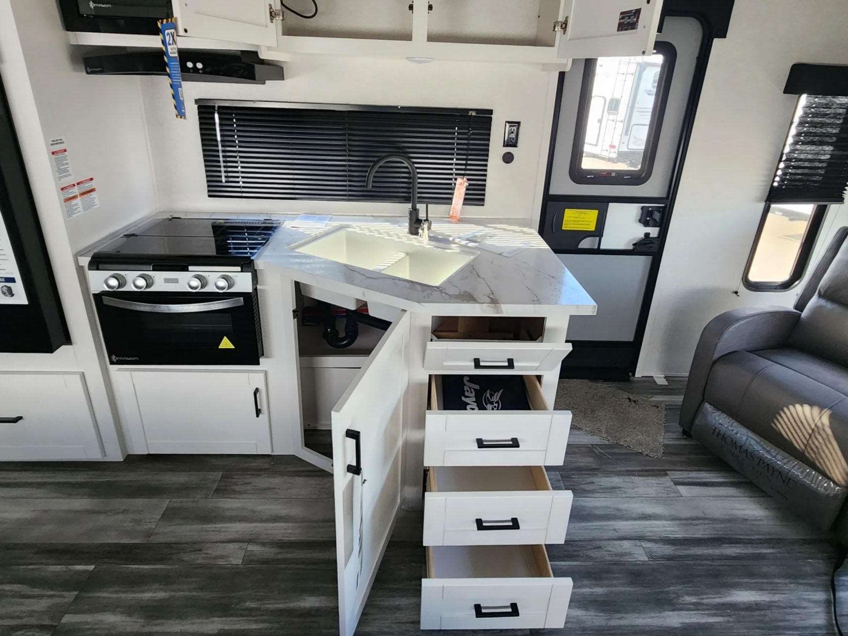 2026 JAYCO JAY FLIGHT SLX 262RLS - Image 14