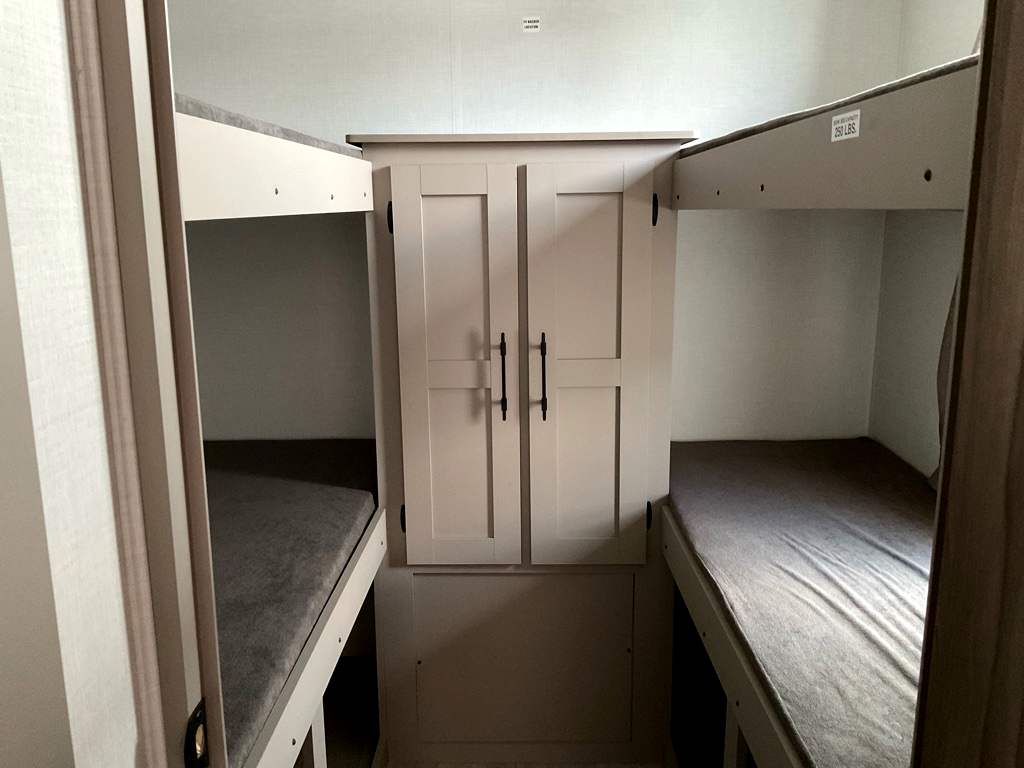 2027 KZ CONNECT C281BHKSE - Image 22