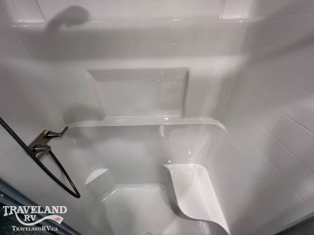 2018 JAYCO NORTH POINT 317RLOK - Image 24