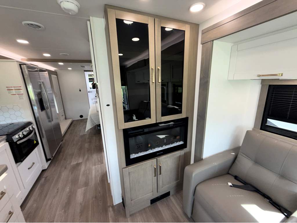 2027 ENTEGRA COACH VISION XL 36C - Image 19