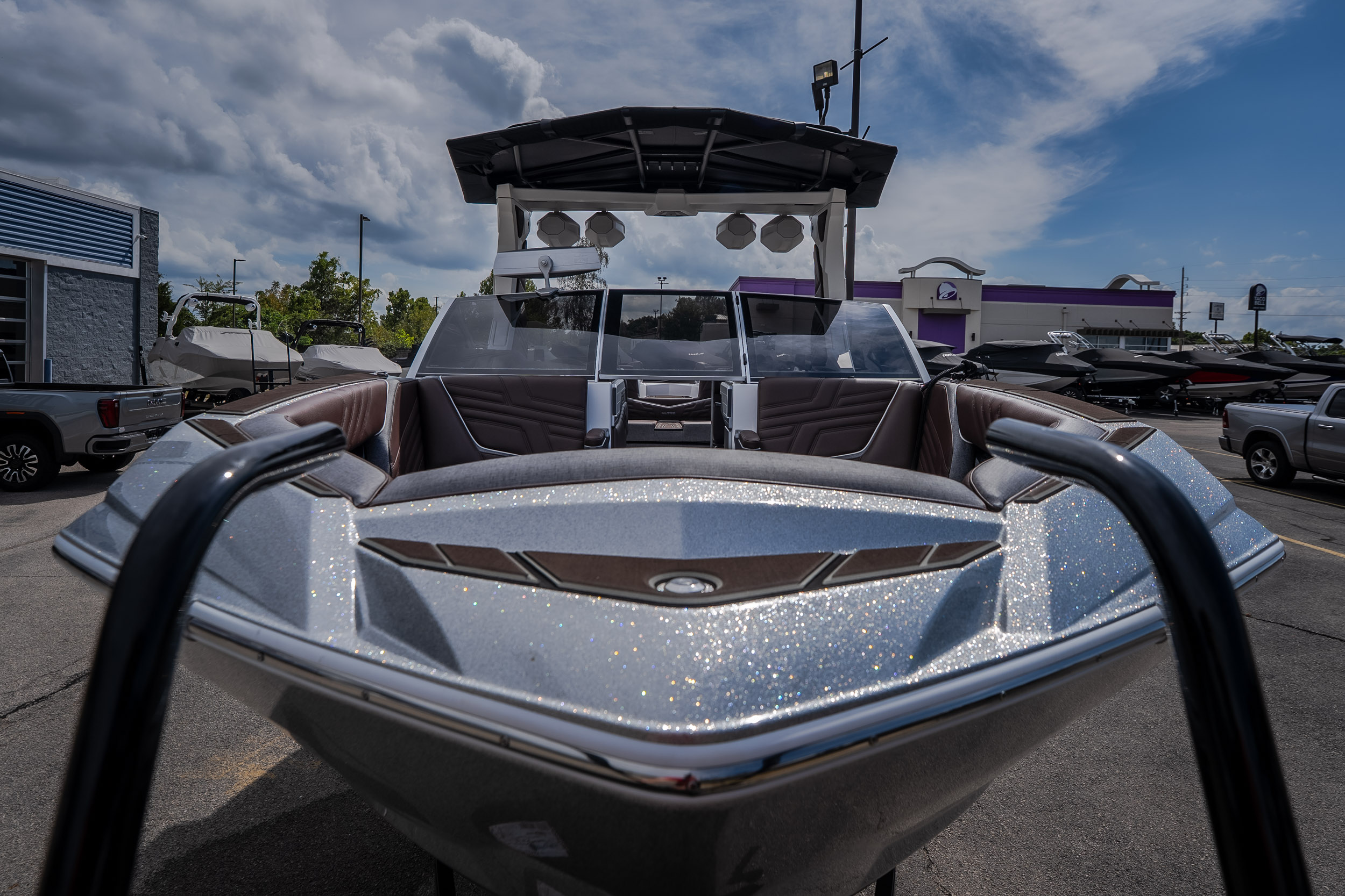 2026 Tigé Ultré 25ZX - Image 9