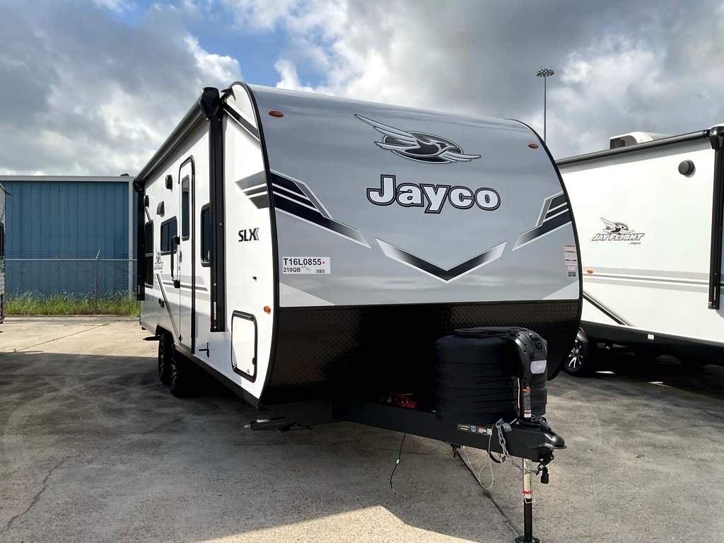 2026 JAYCO Jay Flight SLX 210QB - Image 4