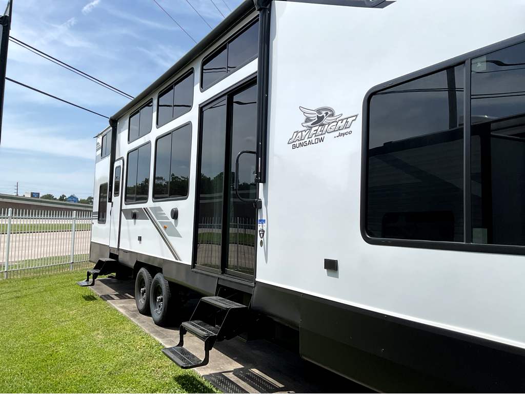 2026 JAYCO JAY FLIGHT BUNGALOW JAYLOFT - Image 23