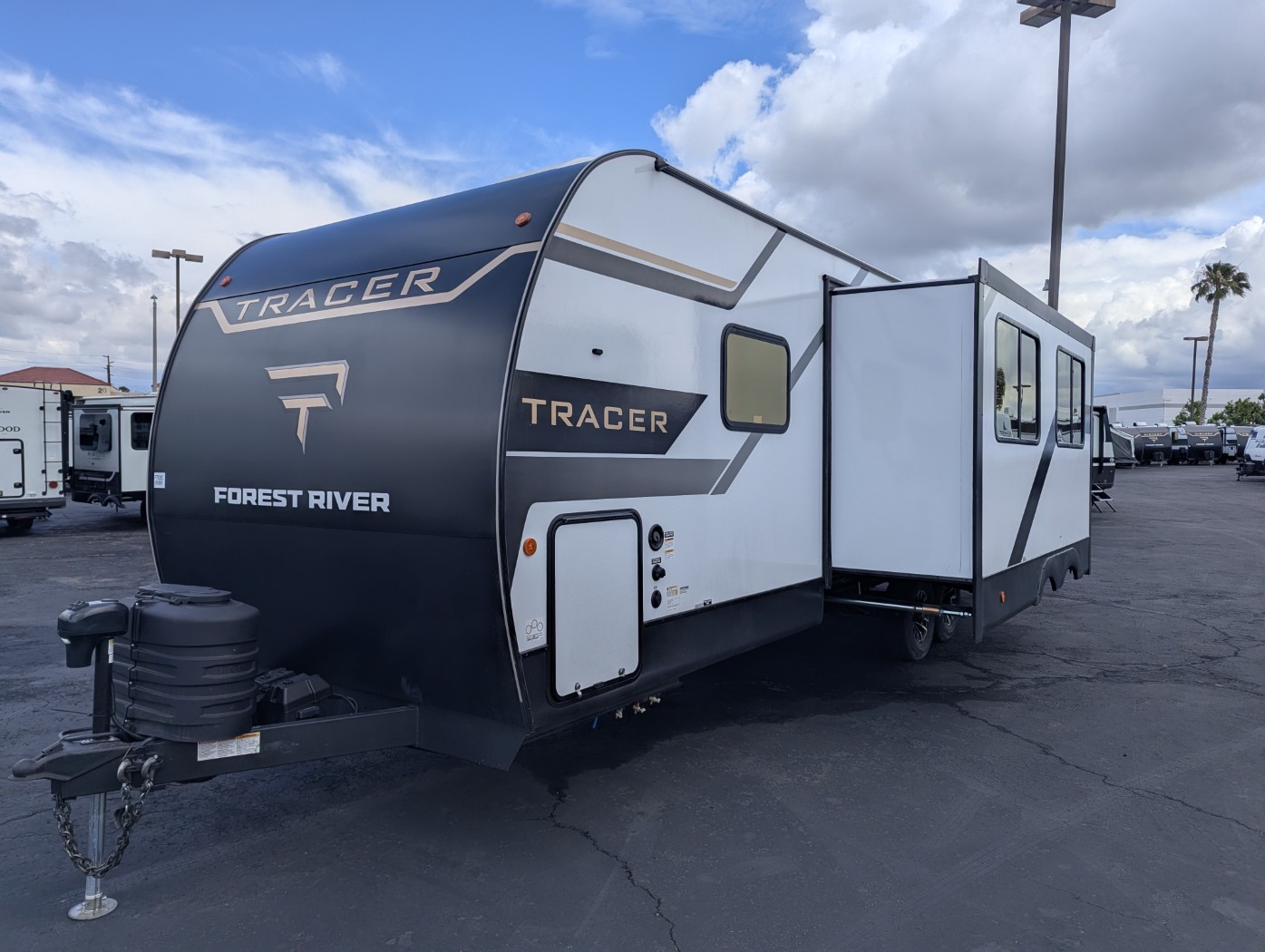 2026 Prime Time Tracer 275BH - Image 3