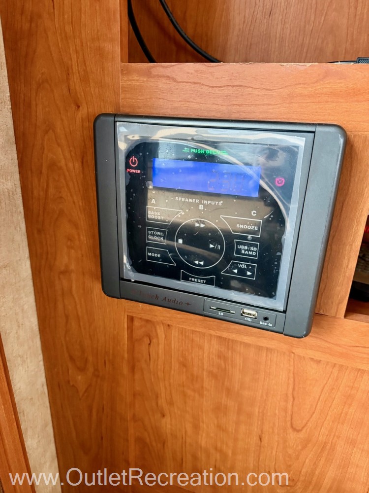 2011 FOREST RIVER CHEROKEE 26RL - Image 14