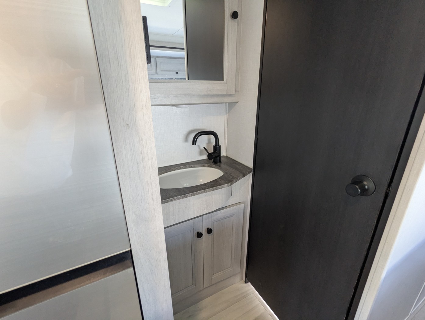 2025 Forest River Solera 22N - Image 25