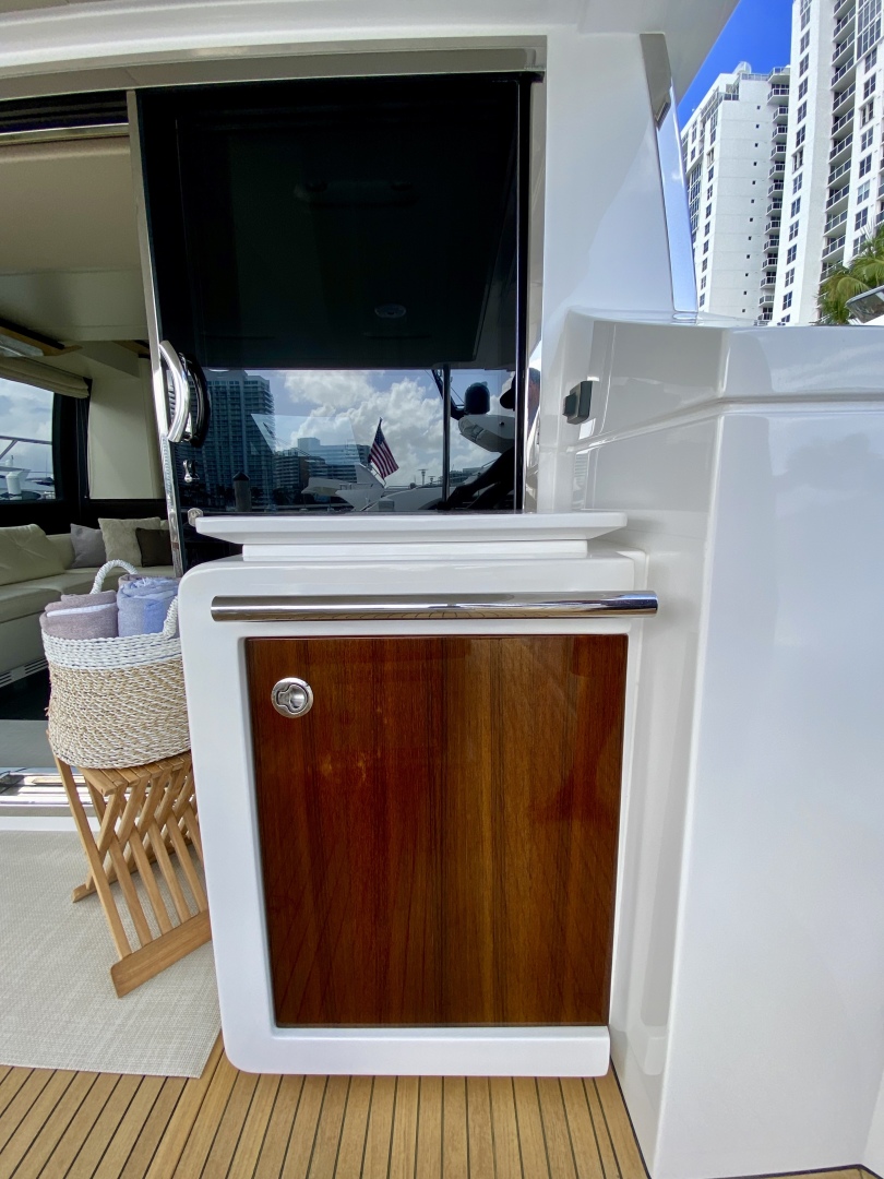 2018 Azimut Flybridge - Image 103