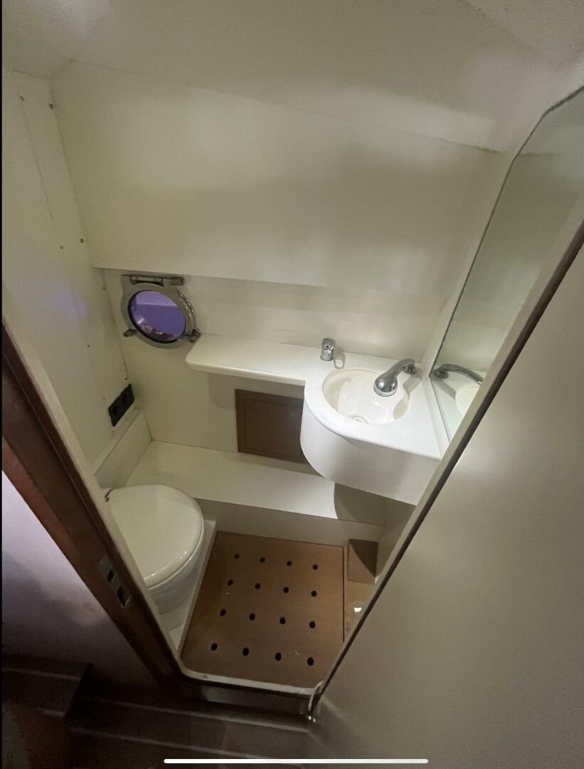 2013 Zeta 34 Custom - Image 22