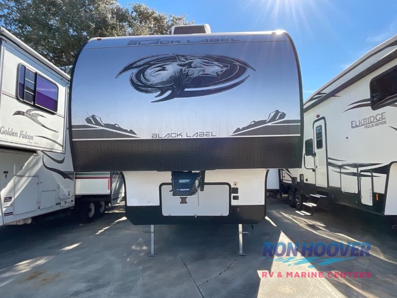 2023 FOREST RIVER CHEROKEE BLACK LABEL M245TRBL - Image 2