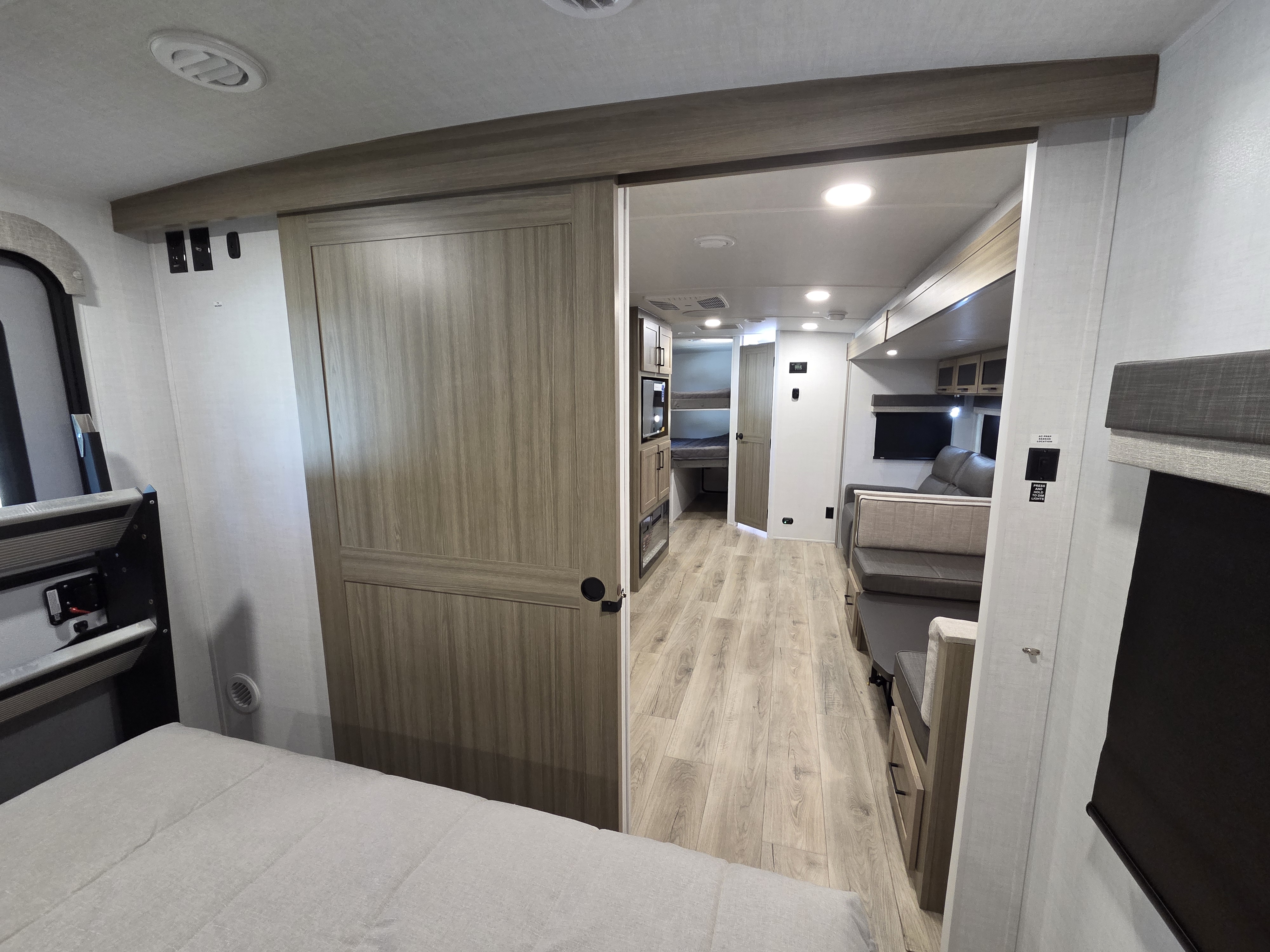 2027 Forest River Rockwood Ultra Lite 2706BH - Image 17