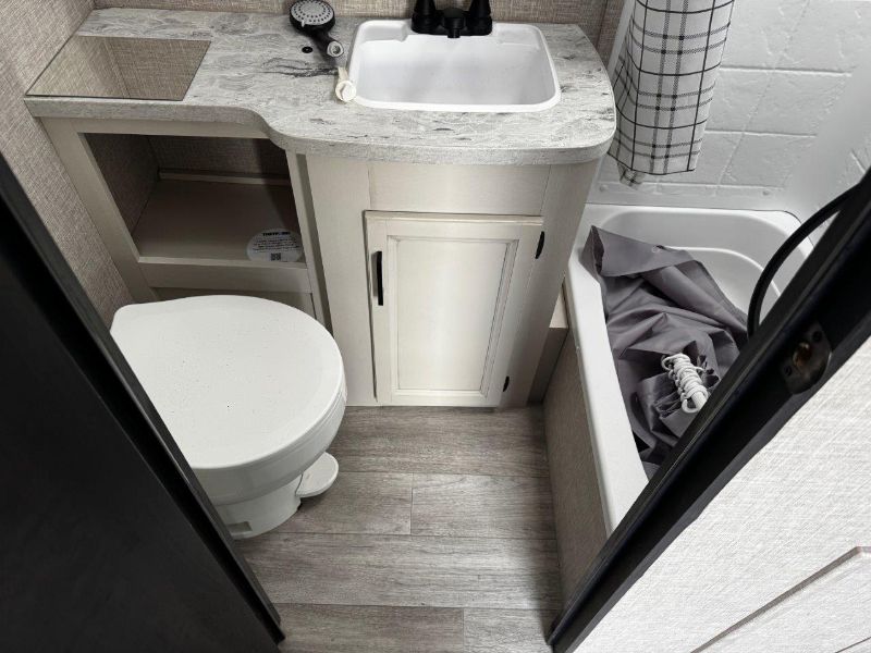 2023 Jayco Jay Flight SLX 212QBW - Image 25