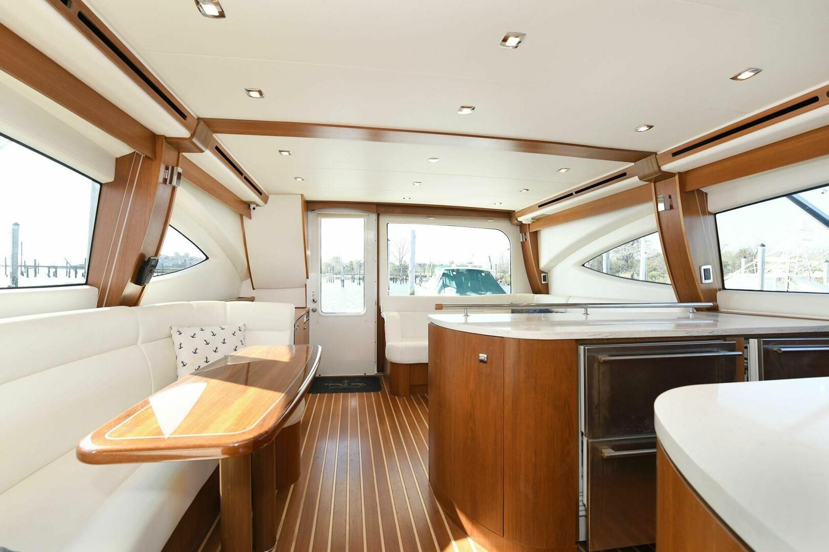 2015 Tiara Yachts 48 Convertible - Image 31