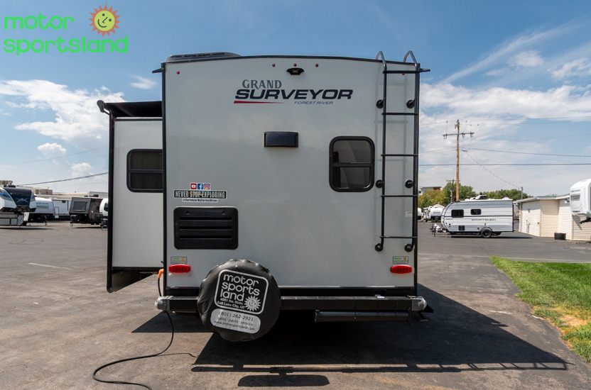 2023 Forest River Grand Surveyor 263RKSS - Image 4