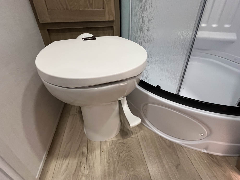 2027 Forest River Rockwood Mini Lite 2109S - Image 30