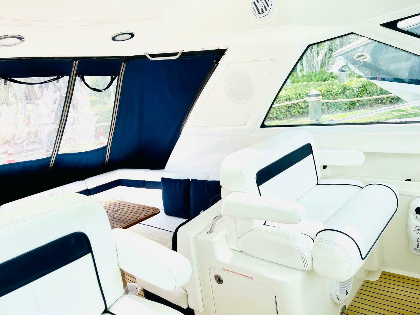 2010 Sea Ray 450 Sundancer - Image 15