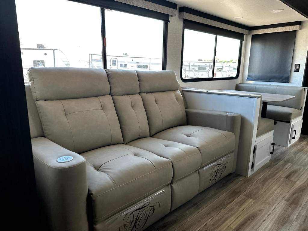 2027 VENTURE RV STRATUS 291VQB - Image 13