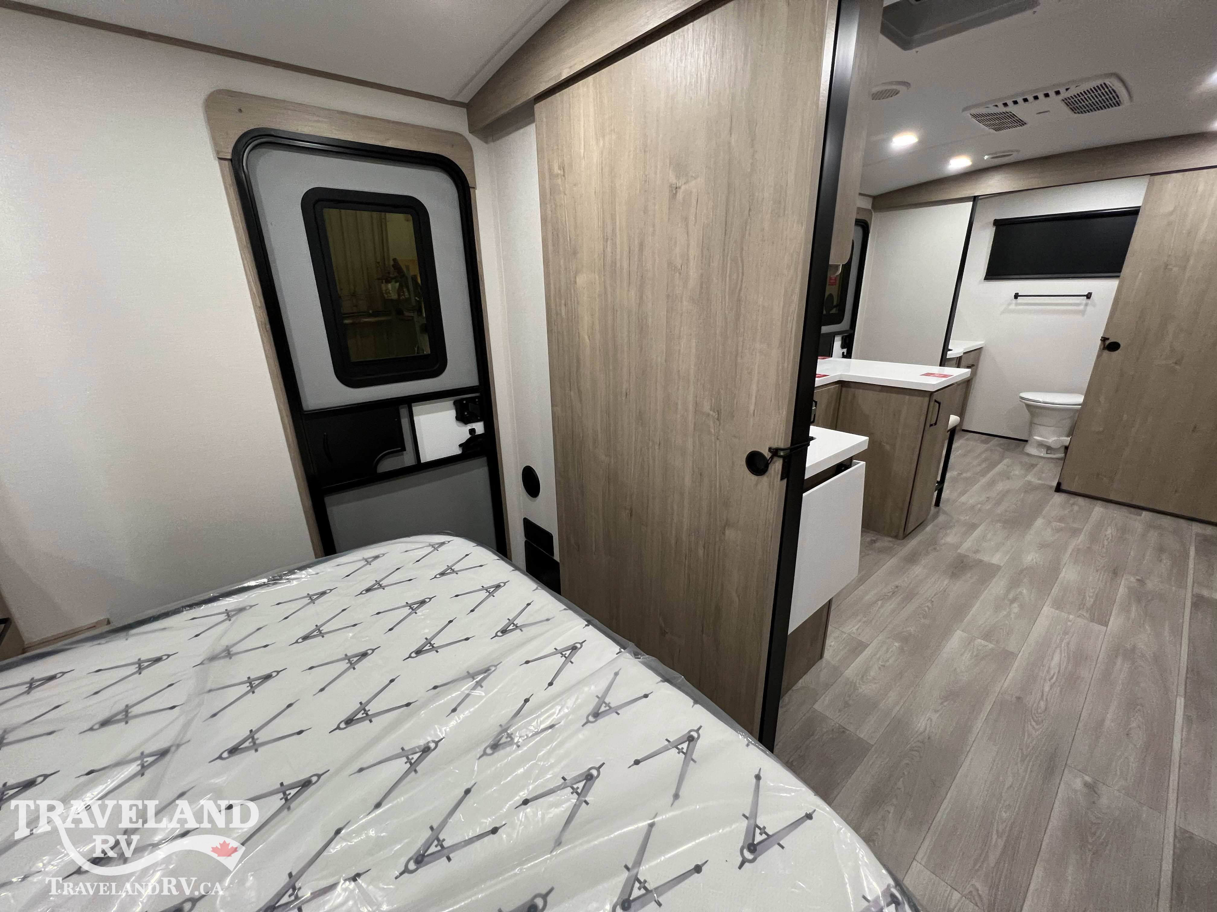 2026 Grand Design Imagine 2300MK - Image 31