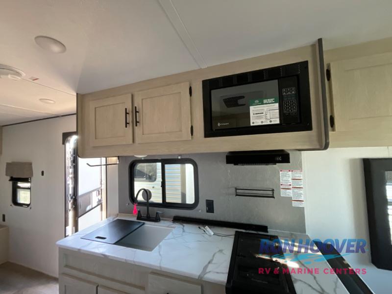 2026 FOREST RIVER SHASTA 521CK - Image 10