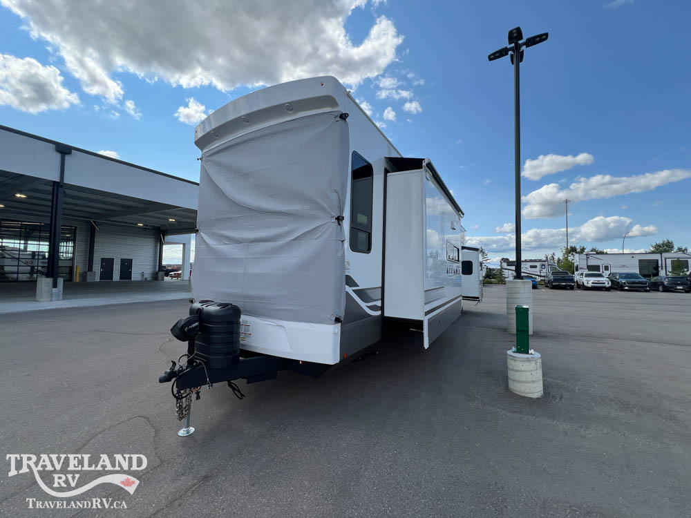2027 Alliance RV Benchmark 42LFT - Image 6