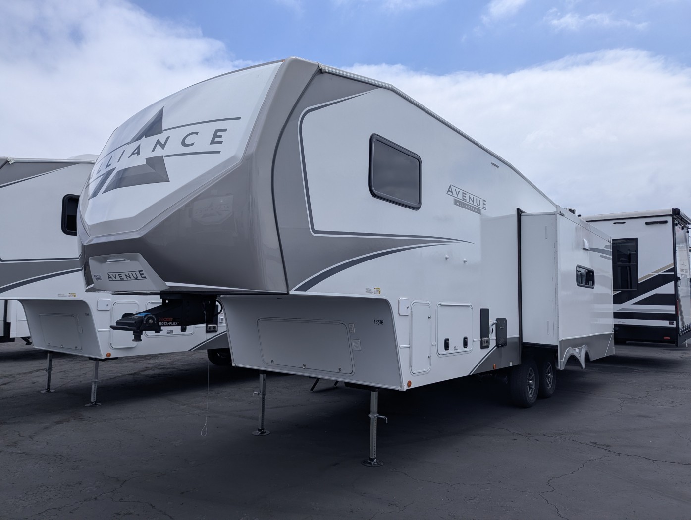 2026 Alliance RV Avenue 29RL - Image 3