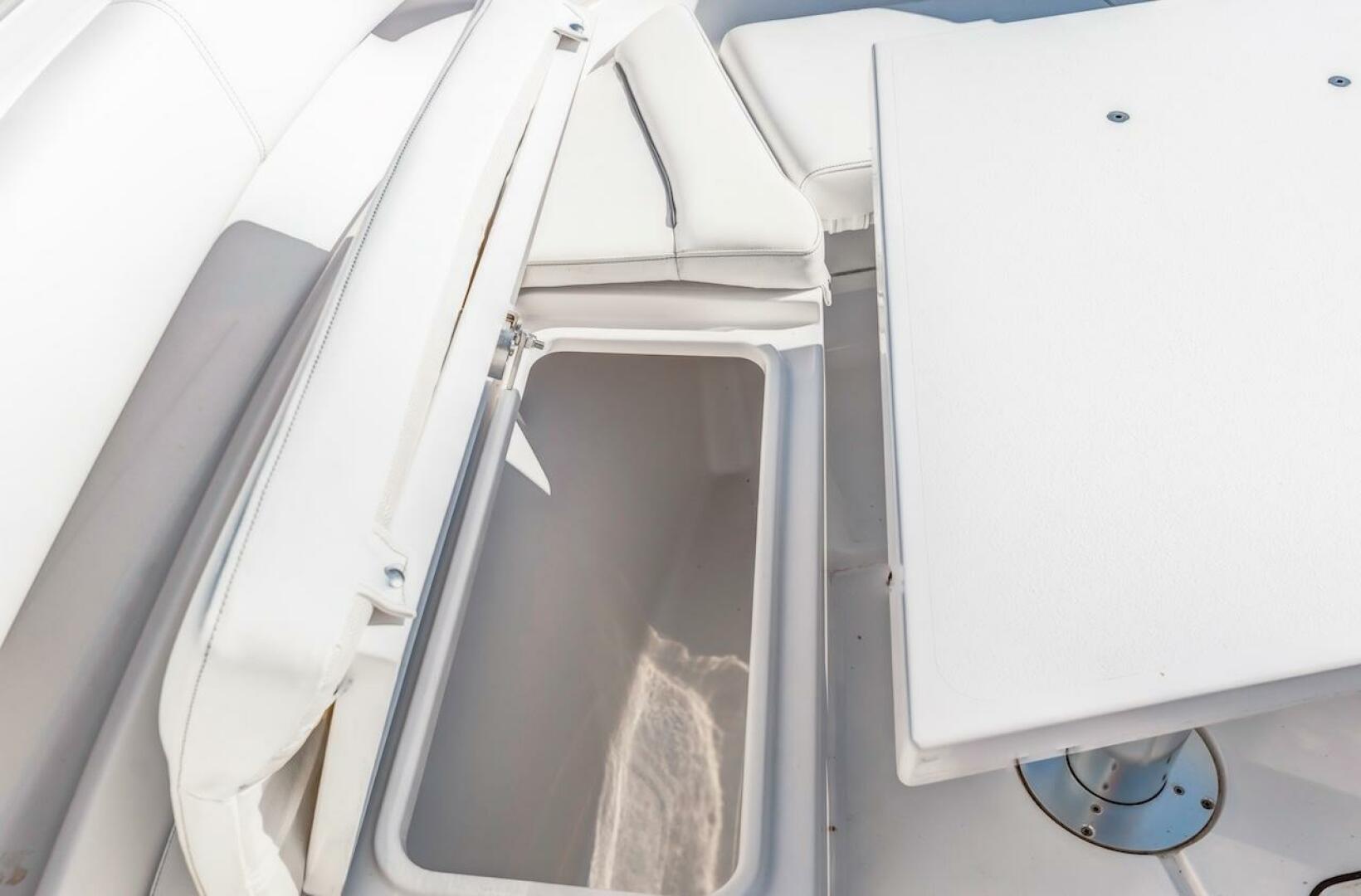 2022 Sportsman Open 352 Center Console - Image 41