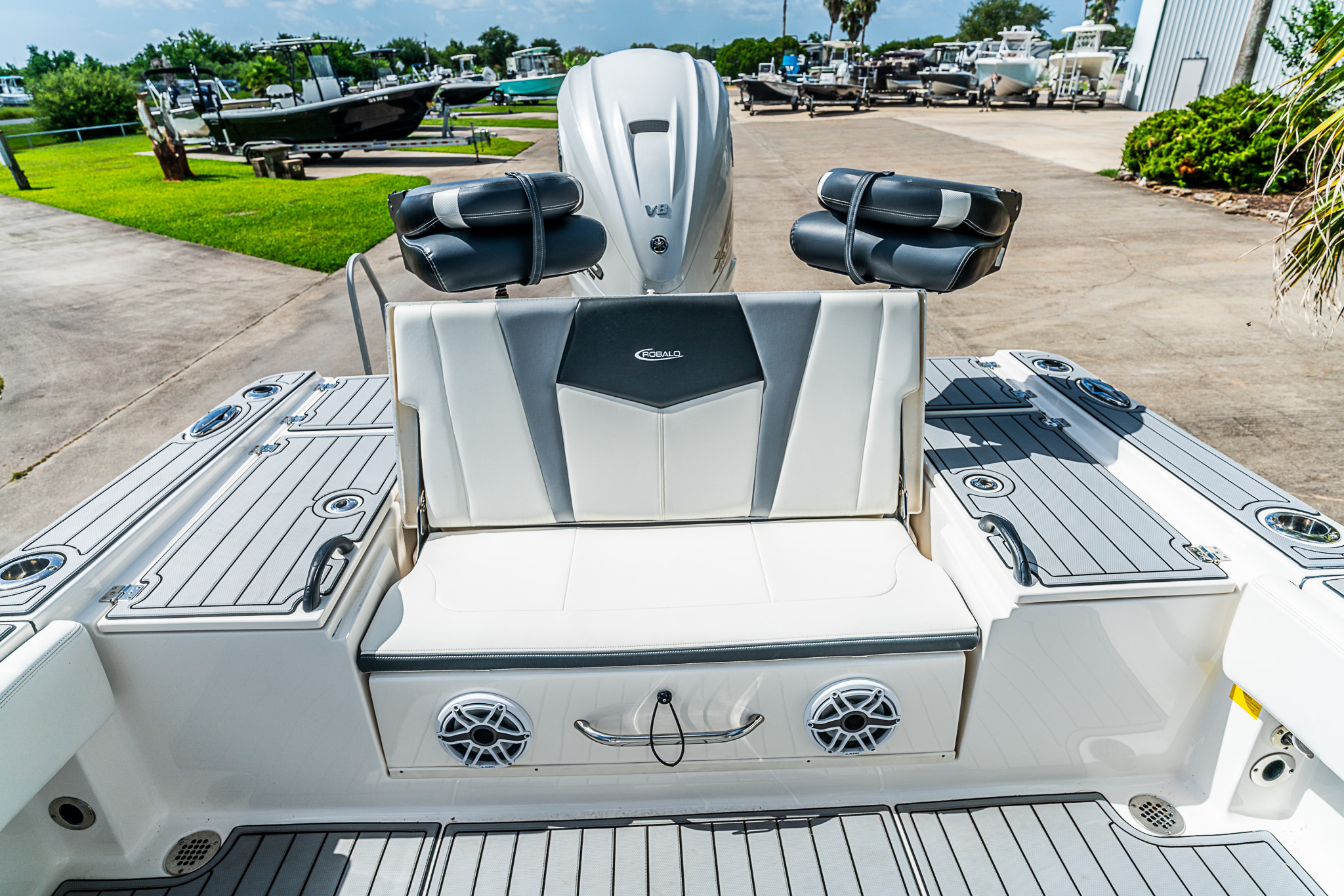 2022 ROBALO Cayman 266 CAYMAN 266 - Image 9