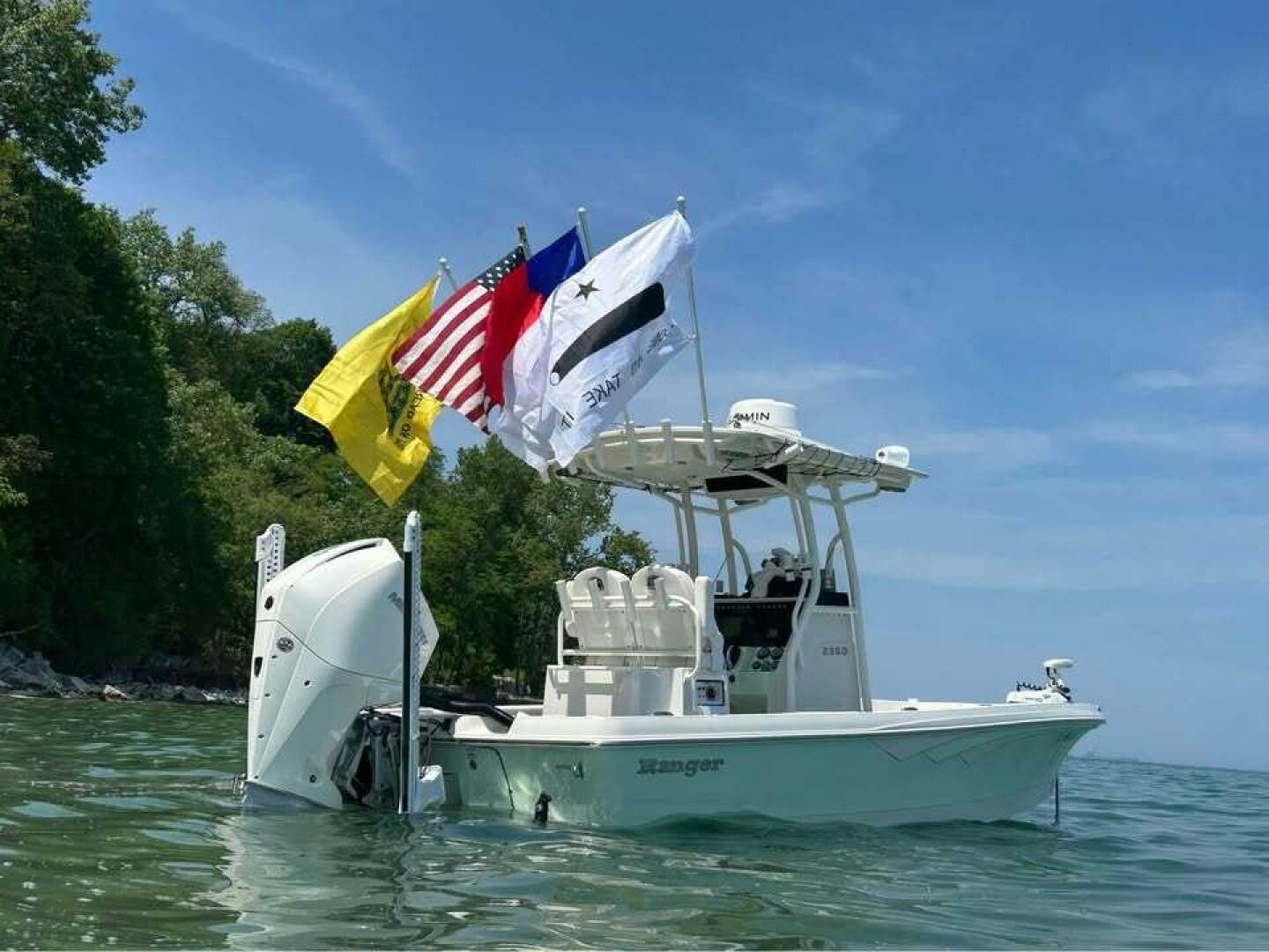 2022 Ranger 2360 Bay - Image 8