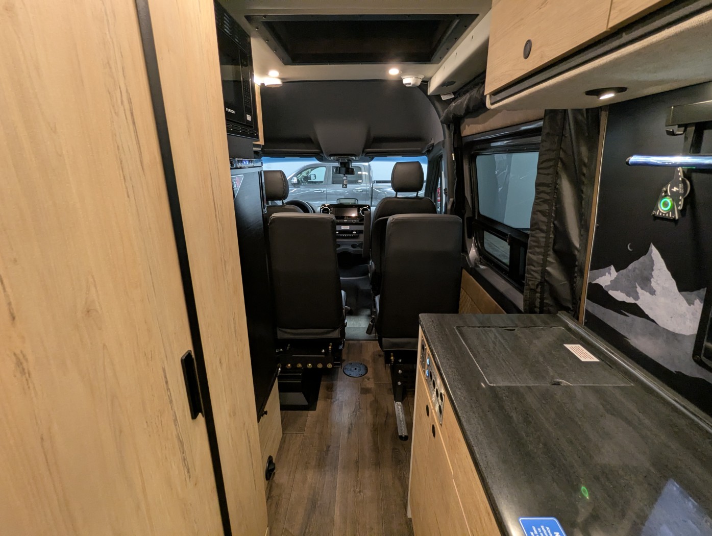 2026 Storyteller Overland Crew Mode XL - Pop Top - Image 26