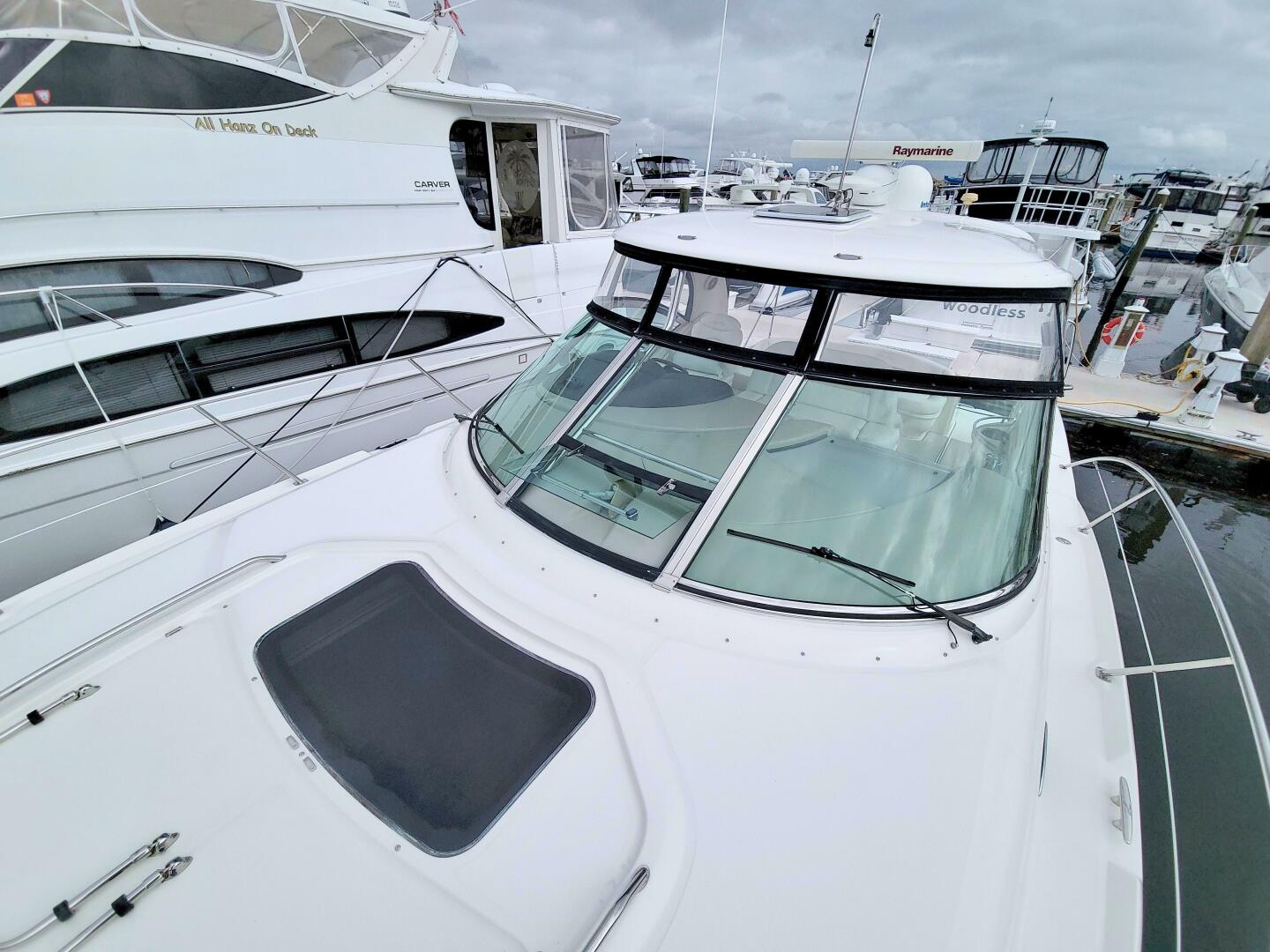 2009 Sea Ray 44 Sundancer - Image 23
