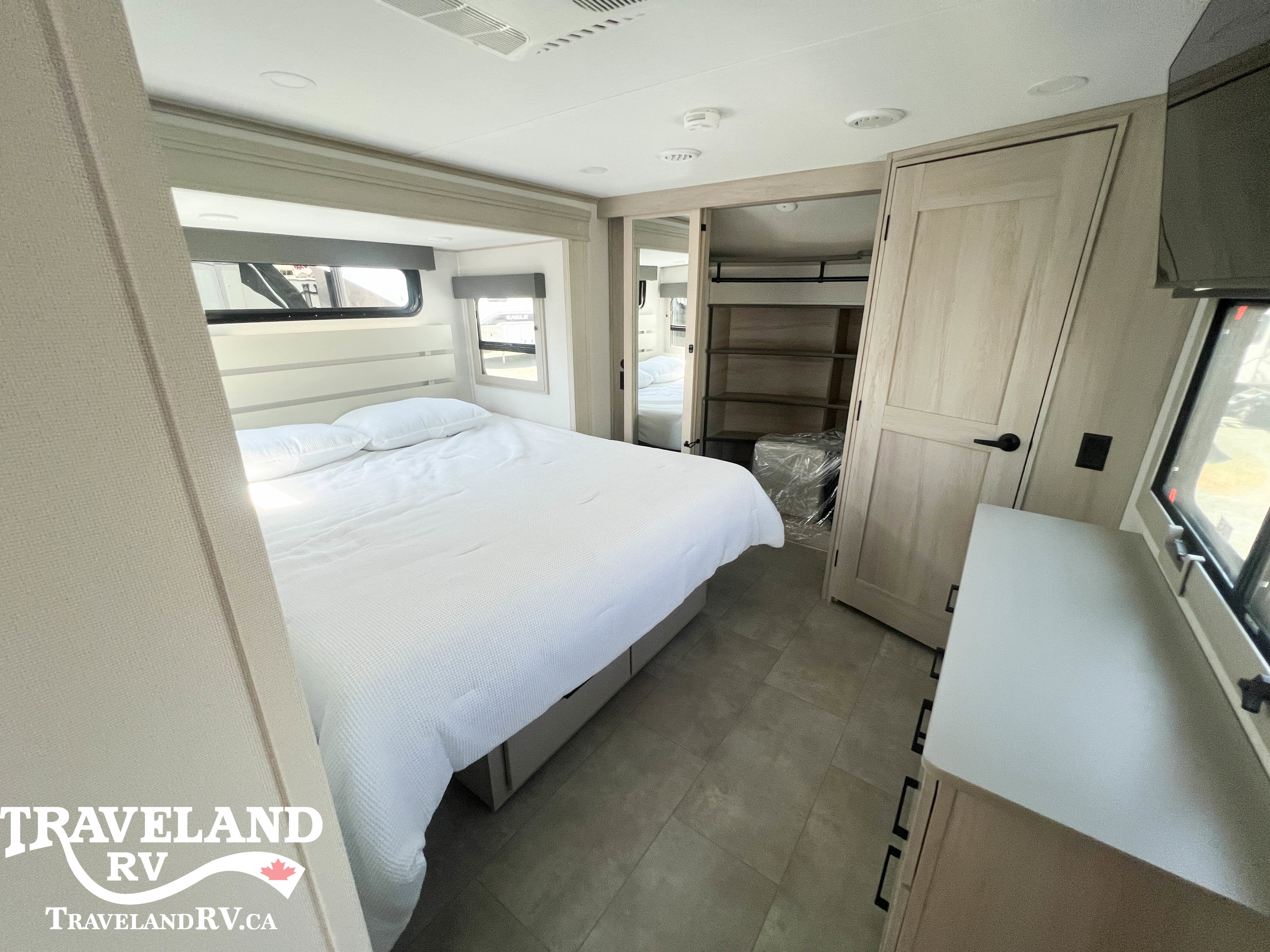 2025 Grand Design Solitude 310GK - Image 20