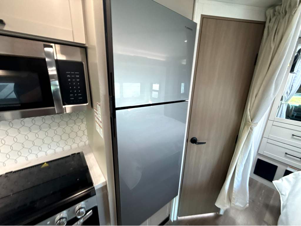 2027 ENTEGRA COACH ODYSSEY 24B - Image 26