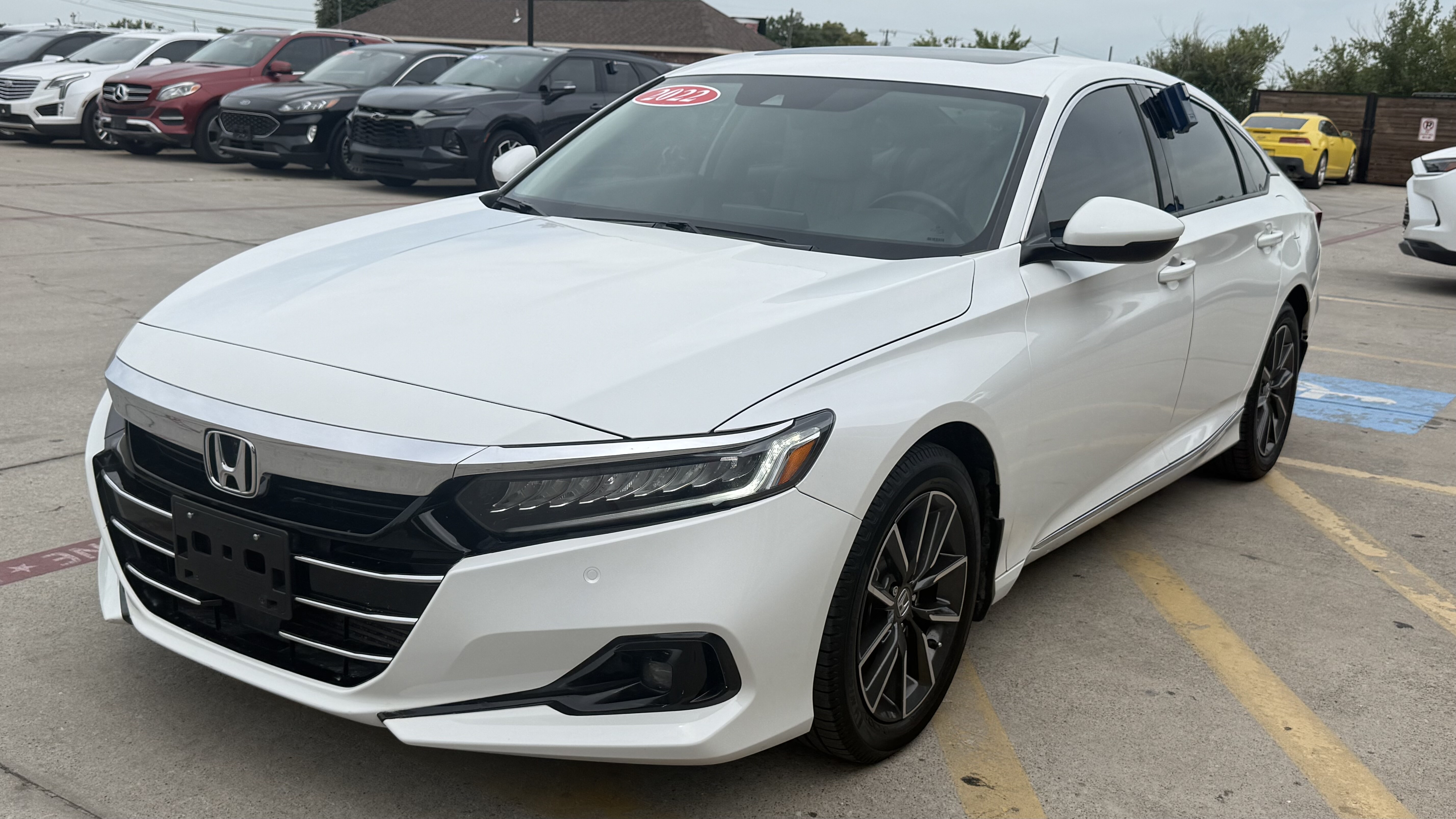 2022 Honda Accord Sedan 4D EX-L - Image 8