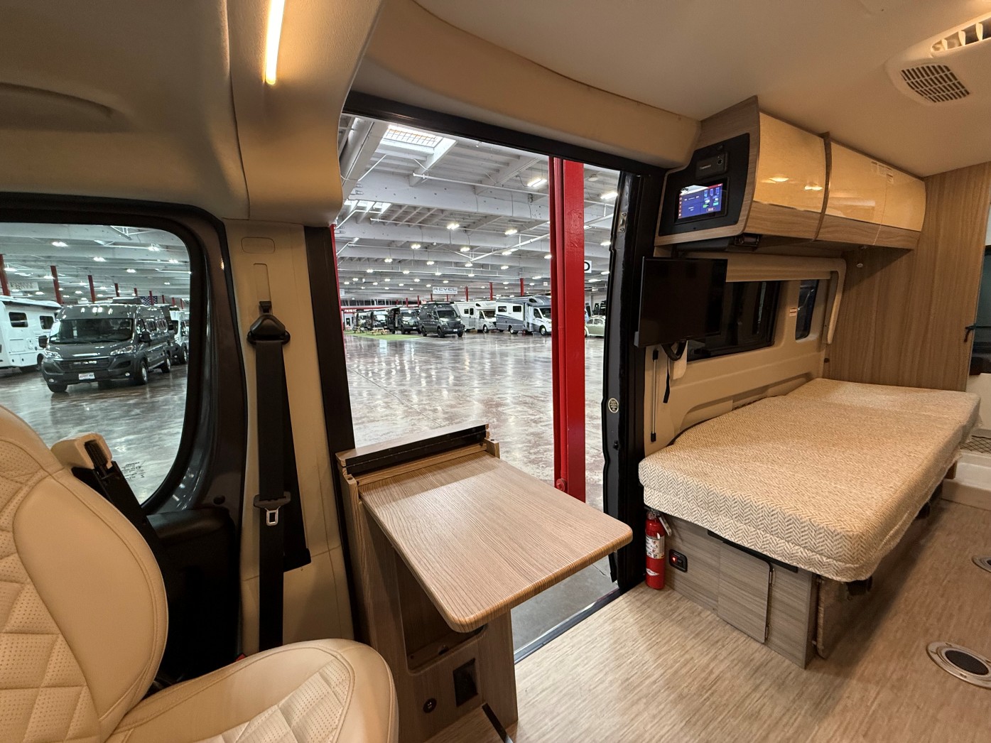 2023 Entegra Coach Ethos Li 20TL - Image 13