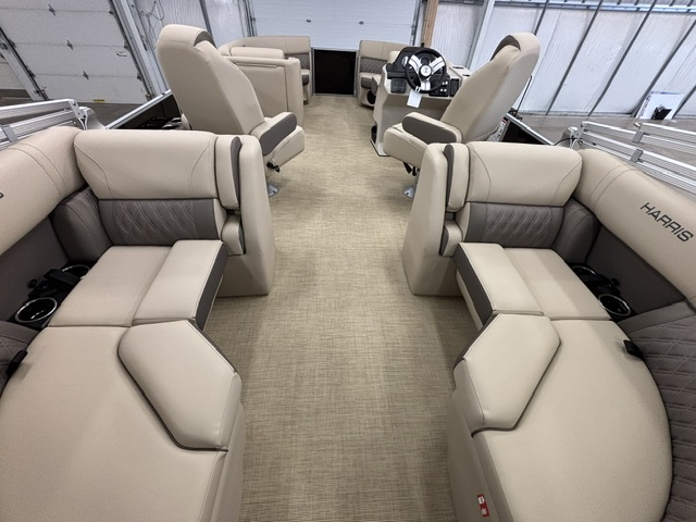 2026 HARRIS CRUISER 210 CWDH - Image 17
