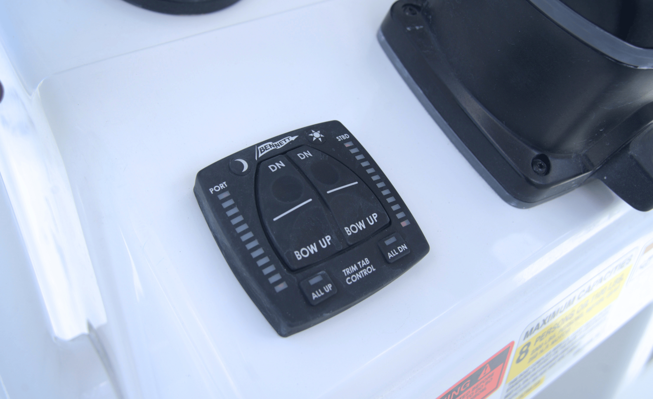 2027 SEA HUNT ULTRA 229 - Image 20