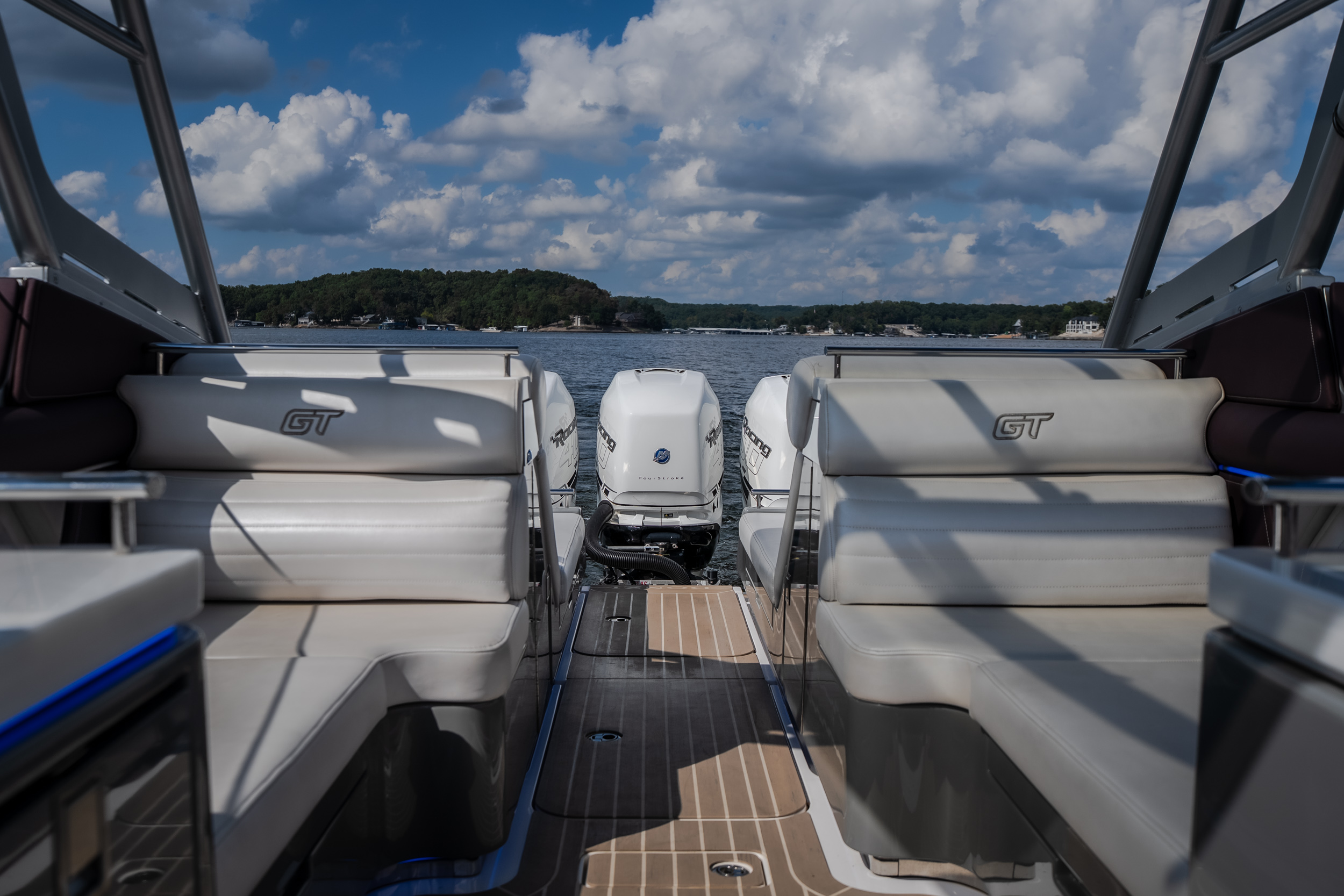 2019 Donzi 41 GT - Image 42