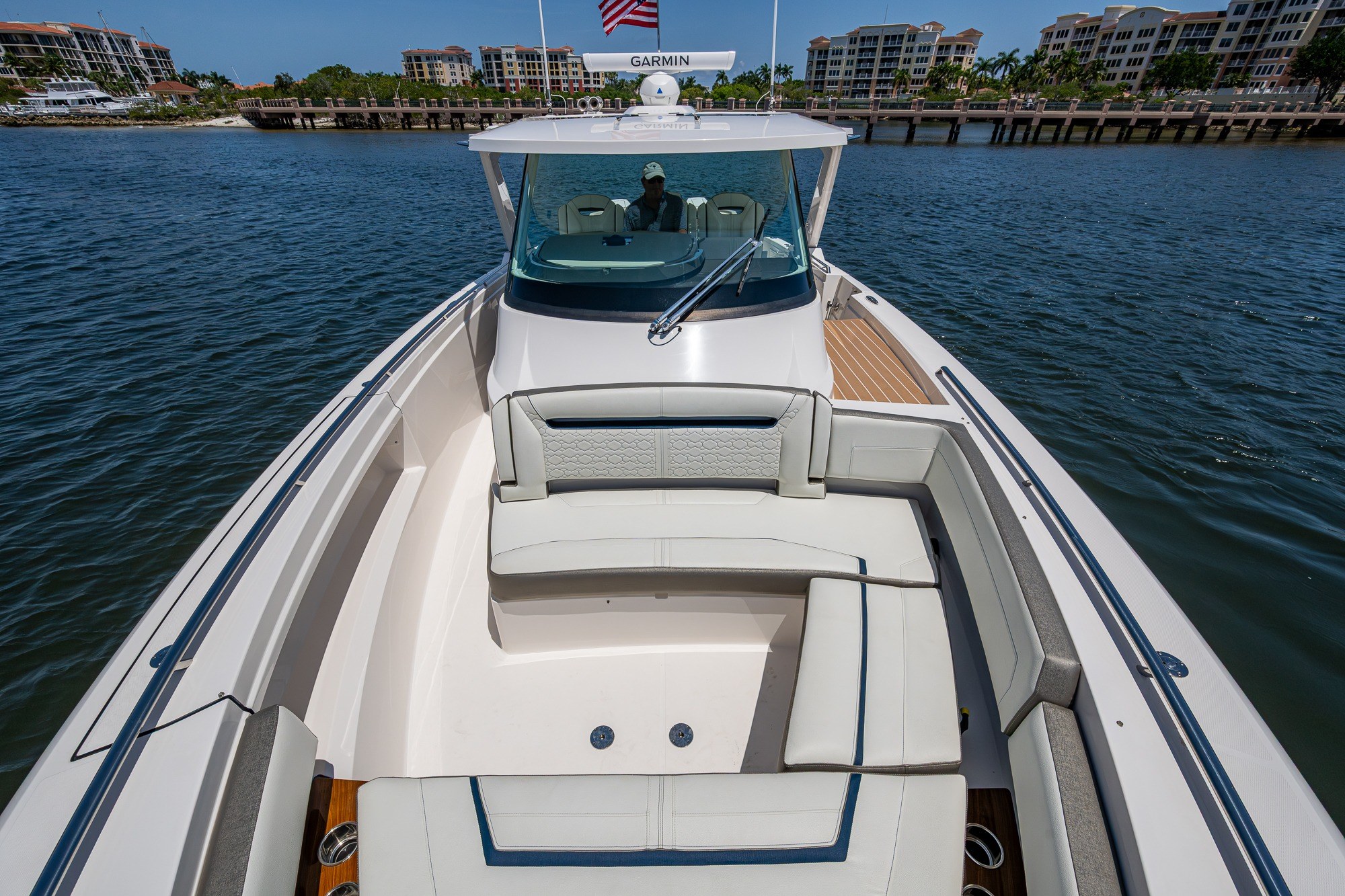 2024 Tiara Yachts 38 LS Base - Image 20